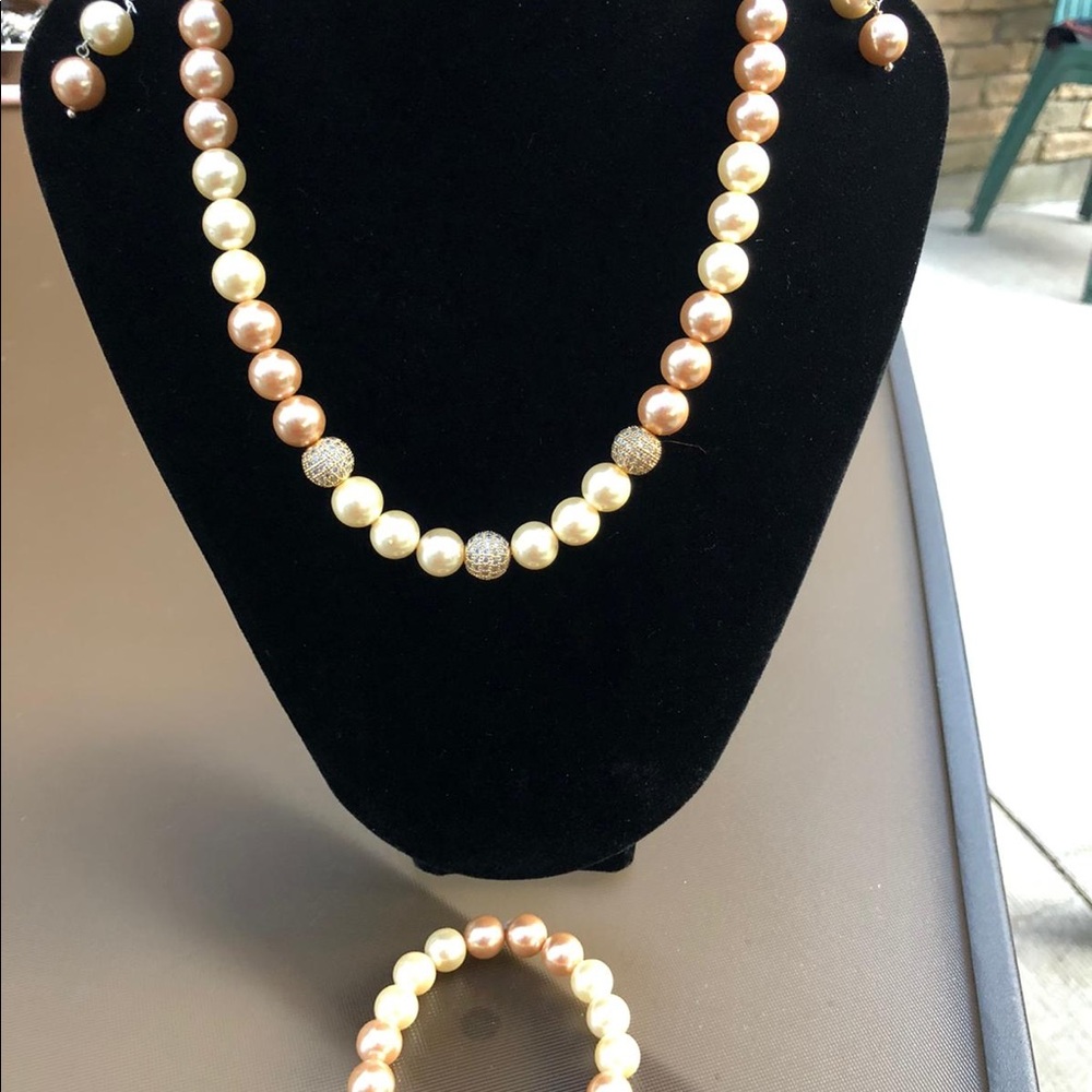Pearl sets - Picture 16 of 16